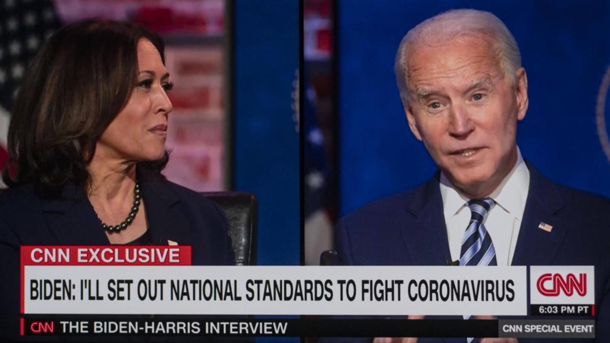 Joe Biden und Kamala Harris stehen auf dem Treppchen der "Persons of the year."