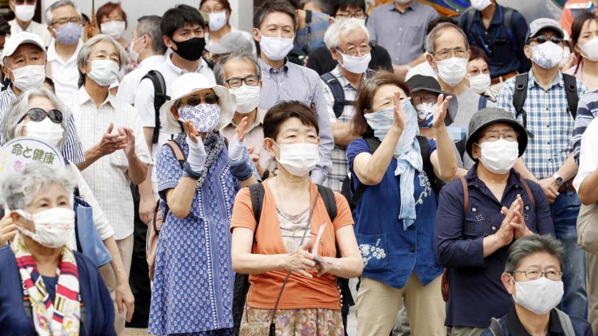 Masken, Menschen, Japan, Japaner, Wahlen, Corona.