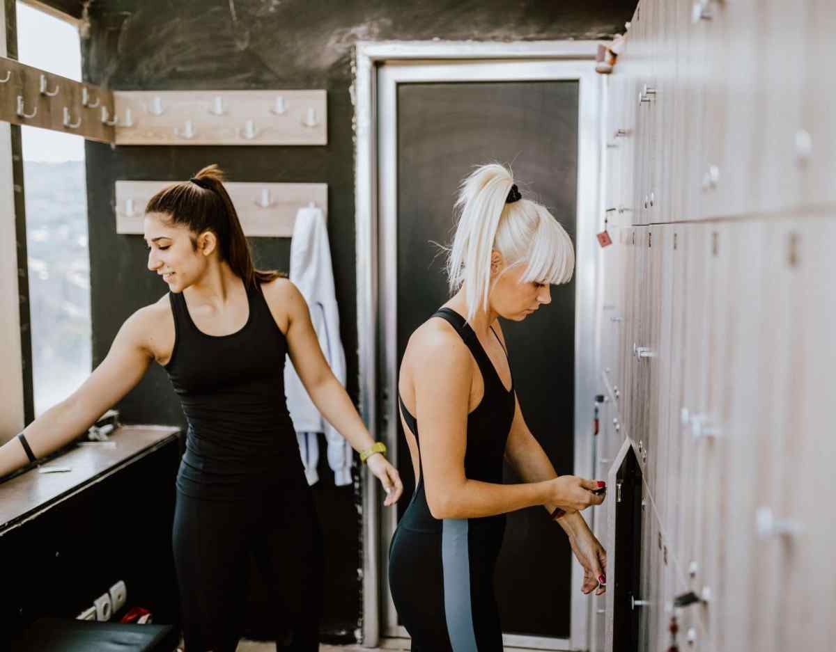 Frauen Fitnessstudio Umkleide