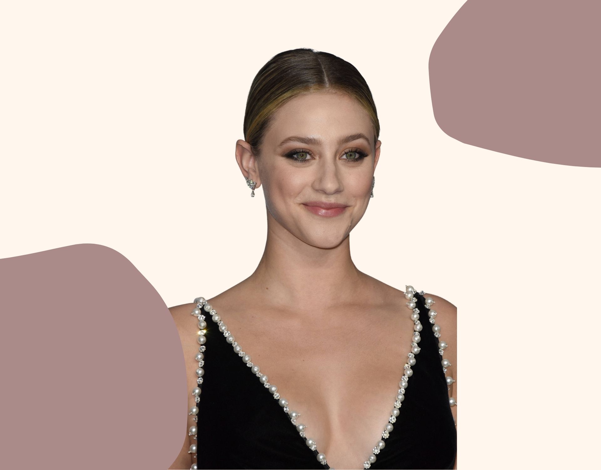 Lili Reinhart [M]