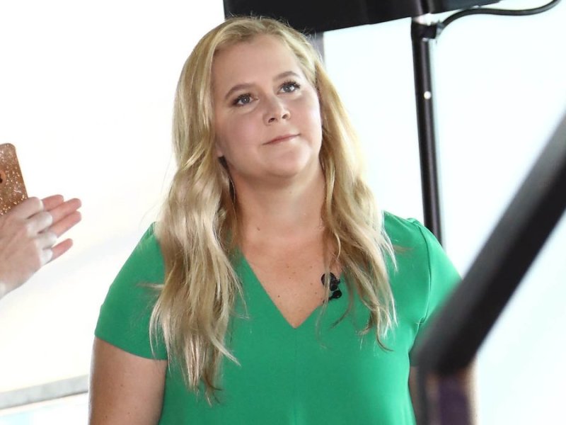 Amy Schumer litt unter schlimmen Schmerzen aufgrund von Gewebewucherungen außerhalb der Gebärmutter.. © John Nacion/starmaxinc.com/ImageCollect