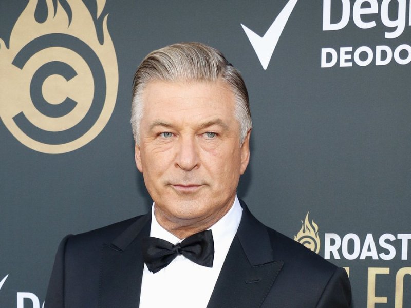 Alec Baldwin erschoss am Set von "Rust" versehentlich die Kamerafrau Halyna Hutchins.. © Tinseltown / Shutterstock.com