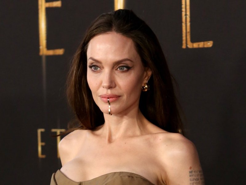 Angelina Jolie auf der Premiere von "Eternals" in Los Angeles.. © Jesse Grant/Getty Images/Disney