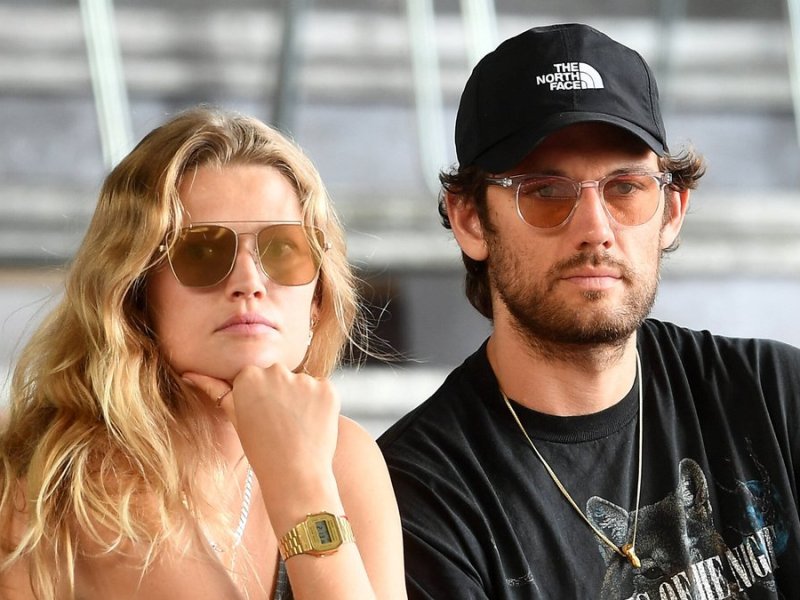 Toni Garrn und Alex Pettyfer sind seit Juli 2021 Eltern.. © imago images/Bernd König