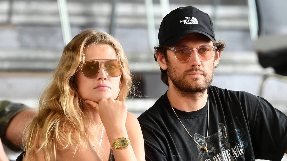 Toni Garrn und Alex Pettyfer sind seit Juli 2021 Eltern.. © imago images/Bernd König