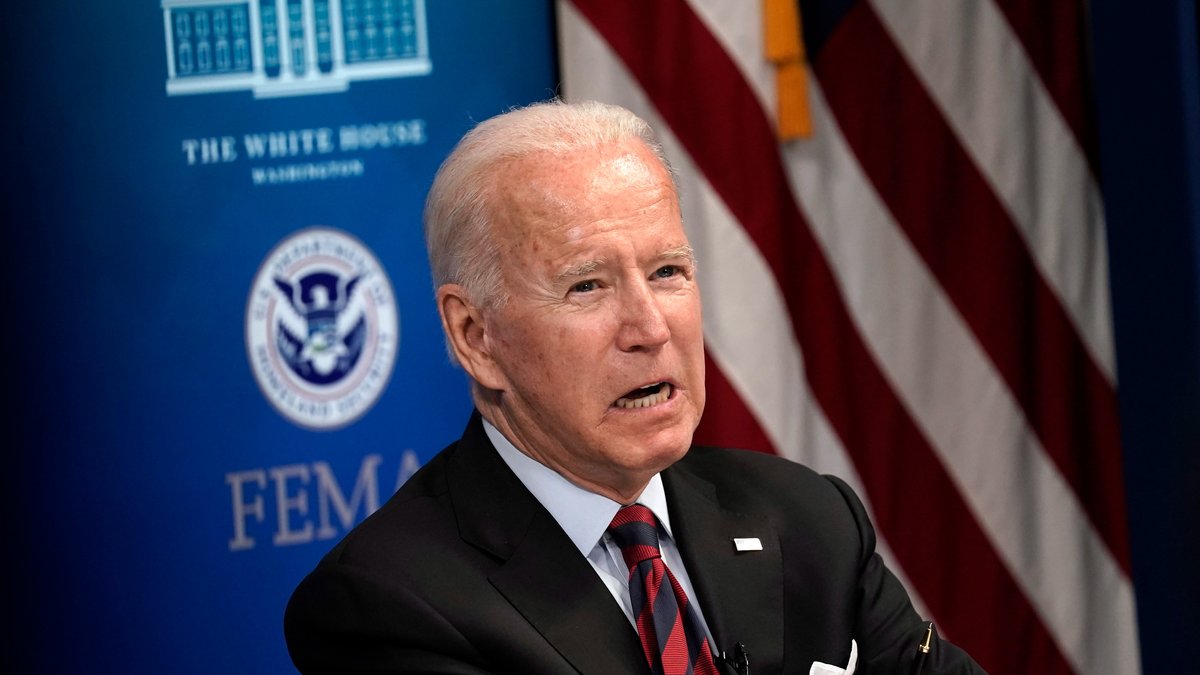 Joe Biden hat bei einer Pressekonferenz versehentlich zu viel preisgegeben.. © CNP/AdMedia/ImageCollect