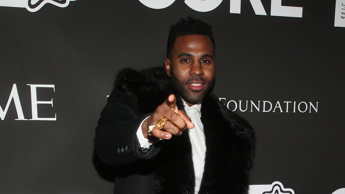 Jason Derulo wird offenbar nicht gerne mit seinem Kollegen Usher verwechselt.. © imago images/MediaPunch