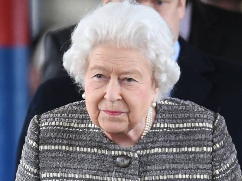 Die Queen hat sich mit dem Coronavirus infiziert.. © imago images/ZUMA Press/Joe Giddens