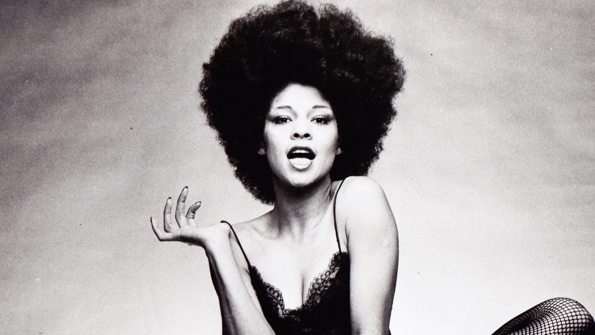 Betty Davis wurde 77 Jahre alt.. © getty/Gilles Petard/Redferns