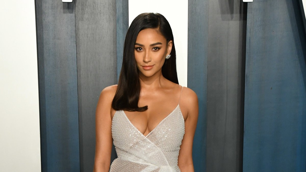 Shay Mitchell verkündet ihre erneute Schwangerschaft.. © Birdie Thompson/AdMedia/ImageCollect