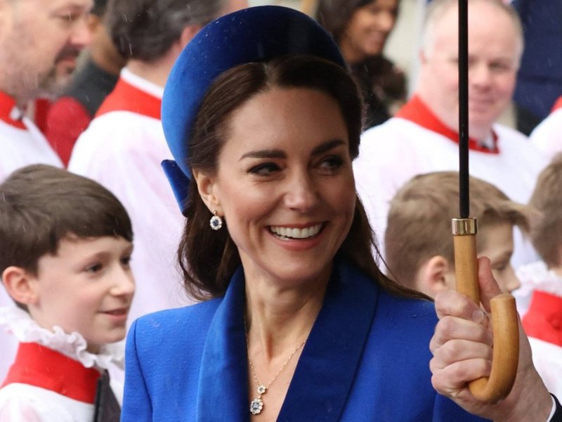 Herzogin Kate vor der Westminster Abbey in London.. © imago images/i Images