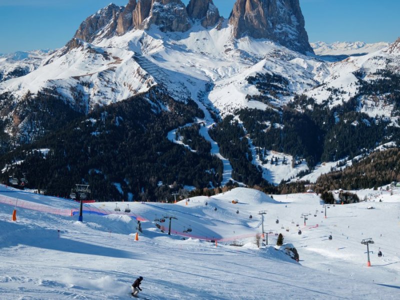 Mit gutem Gewissen ab auf die Piste: Die Dolomiten haben an der grünen Schraube gedreht.. © Dmitry Rukhlenko/Shutterstock.com