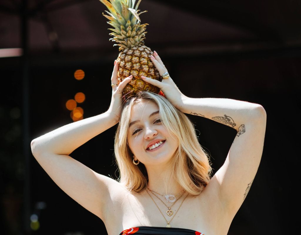 Frau Ananas