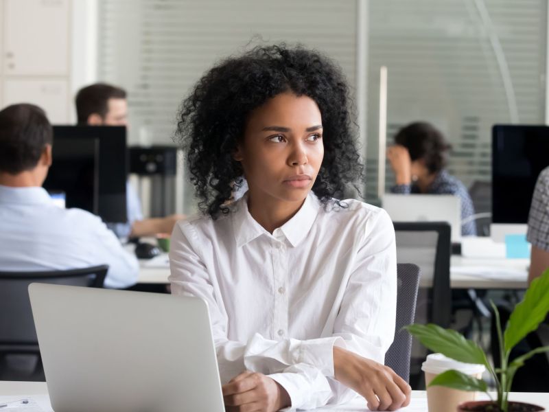 Frau Im Büro