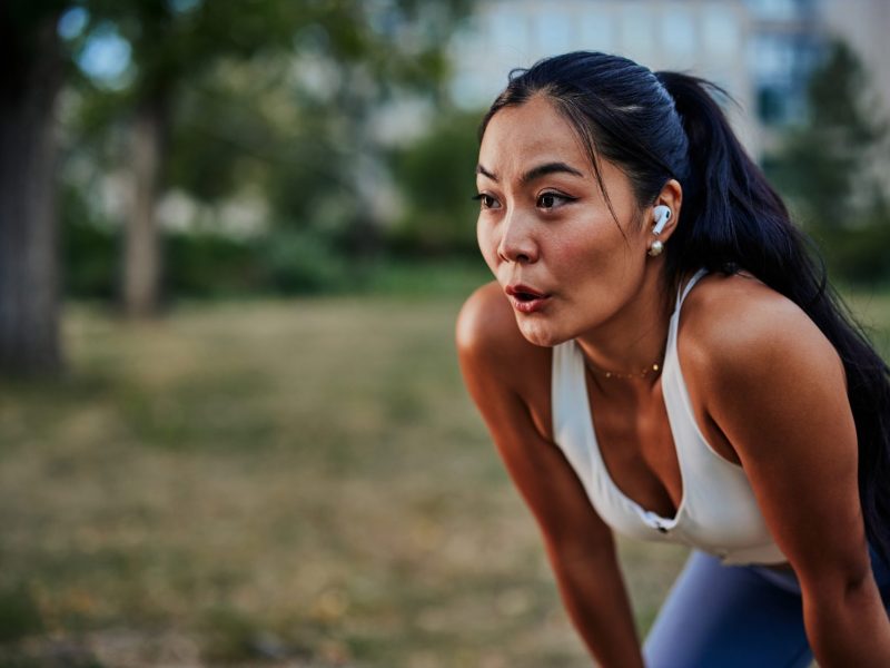 Joggen Frau außer Puste