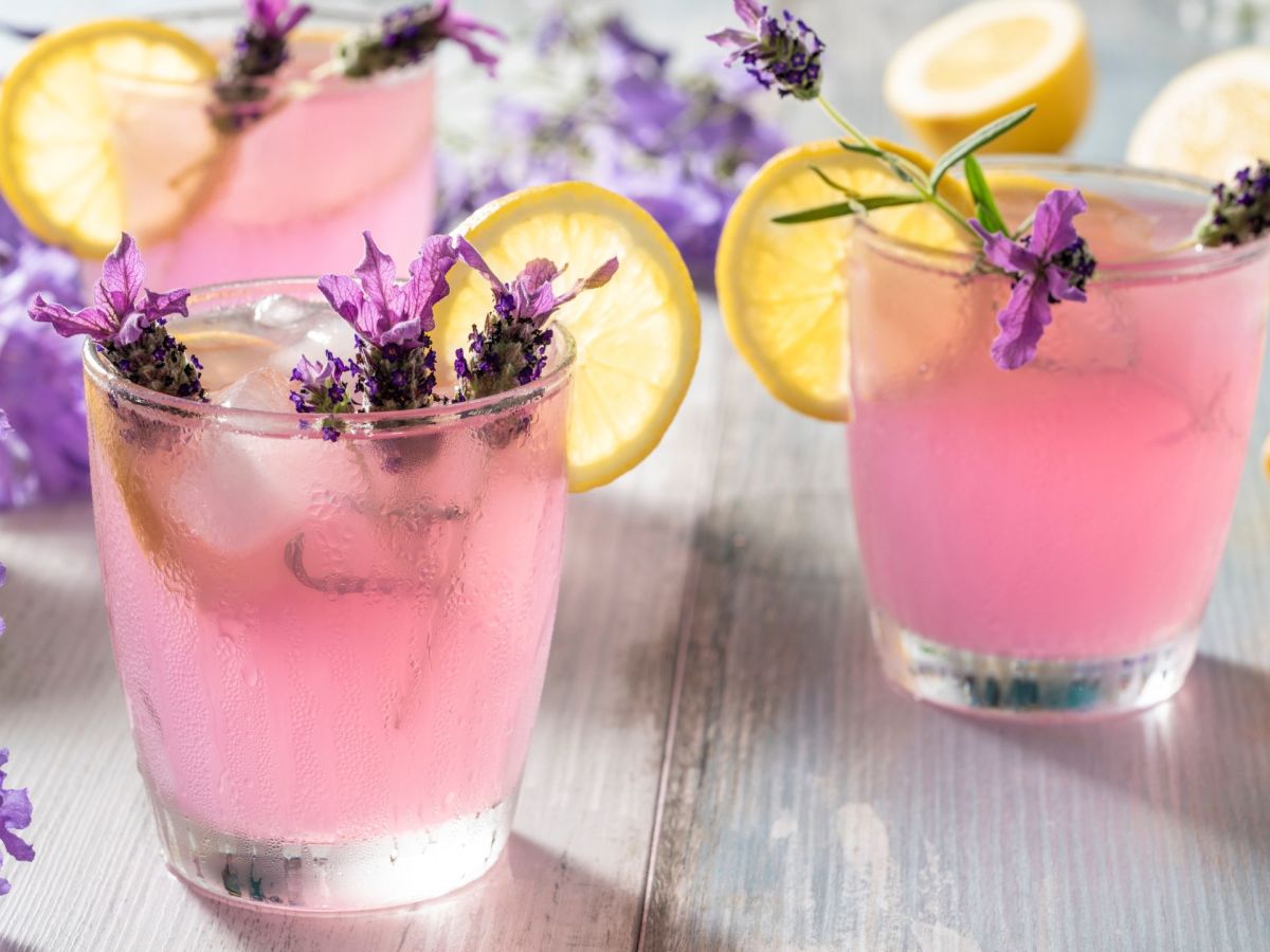 Lavendel Spritz: 3 Ideen für den Sommer-Cocktail