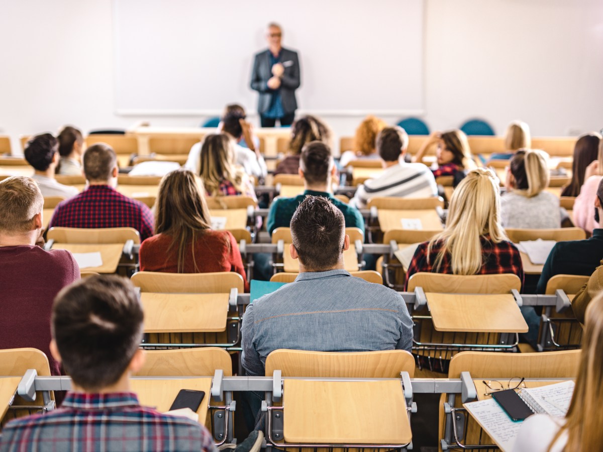 Studierende im Hörsaal