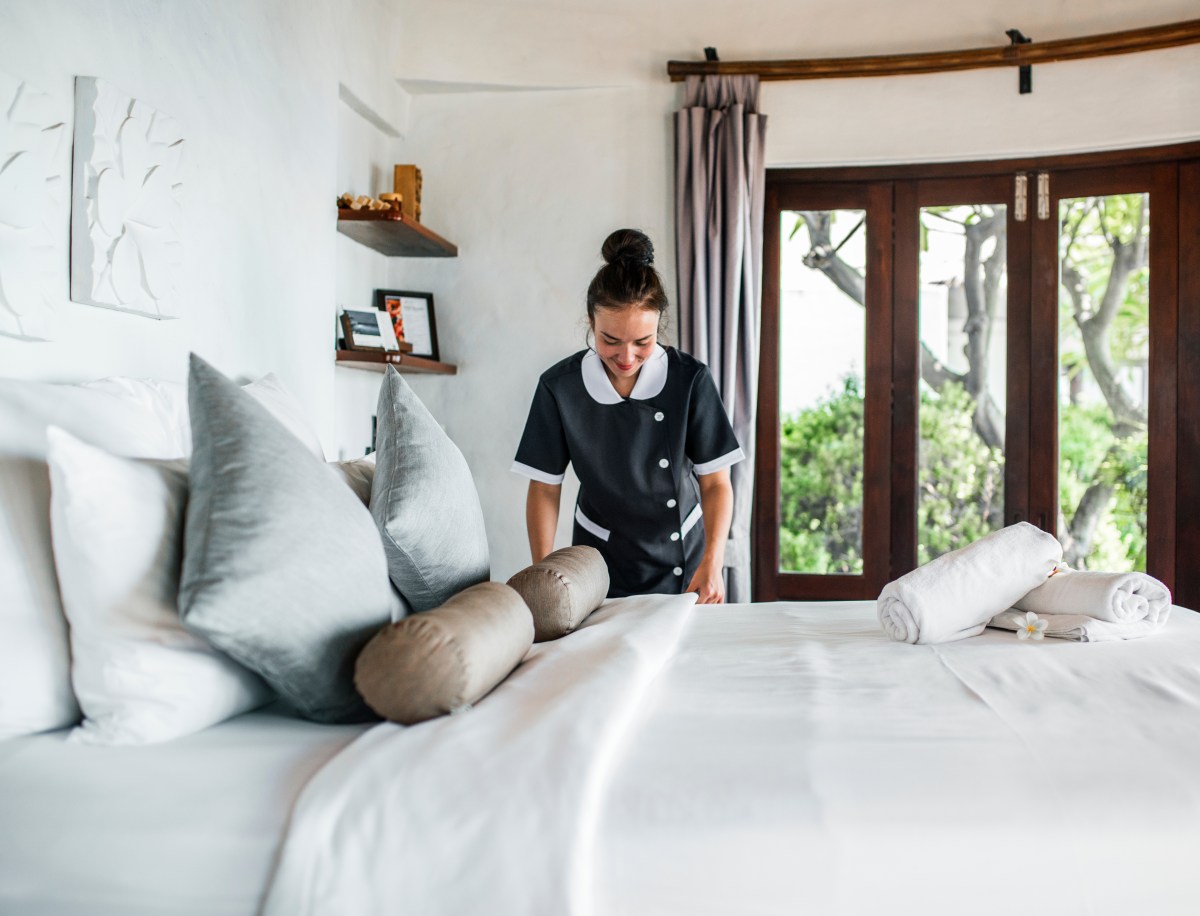 Zimmermädchen Hotelzimmer