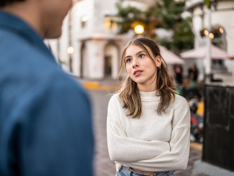 Eifersucht beim Dating: Studie belegt, dass besonders Gen Z damit zu kämpfen hat.