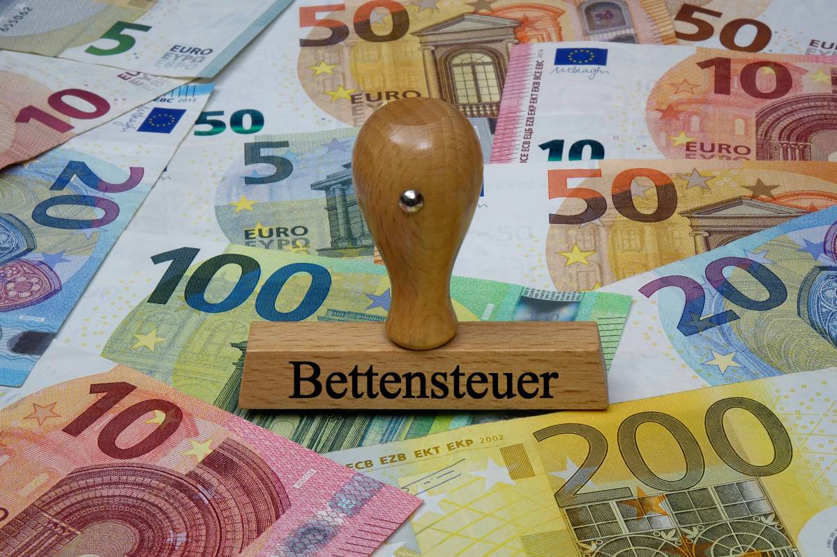 Auf einem Stempel steht das Wort