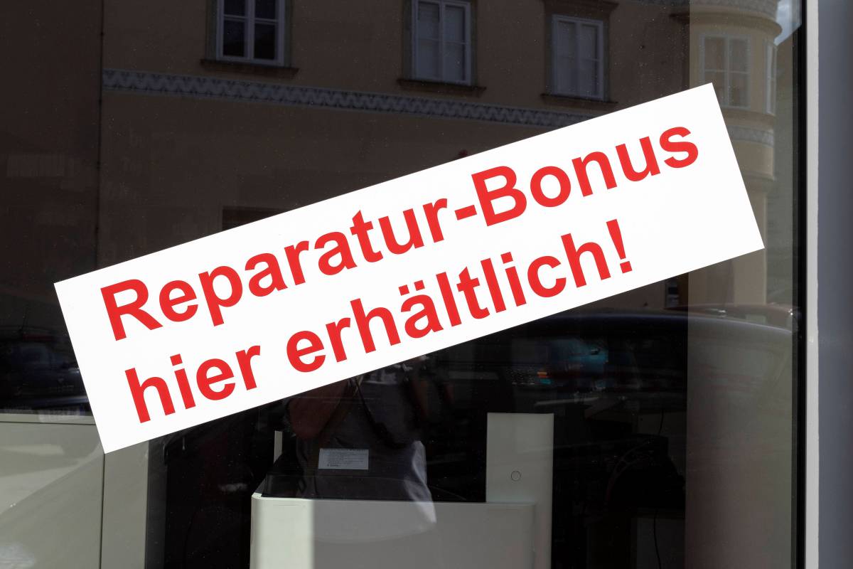 Nun ist es soweit: Der Reparaturbonus kommt in diesem Bundesland. Um Ressourcen und die Umwelt zu schonen, beteiligt sich der Senat an der Reparatur defekter Eletrogeräte. Die Details.