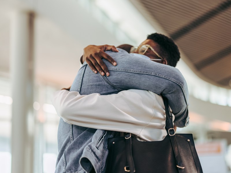 Am Flughafen Dunedin dürfen sich Reisende nur 3 Minuten verabschieden.