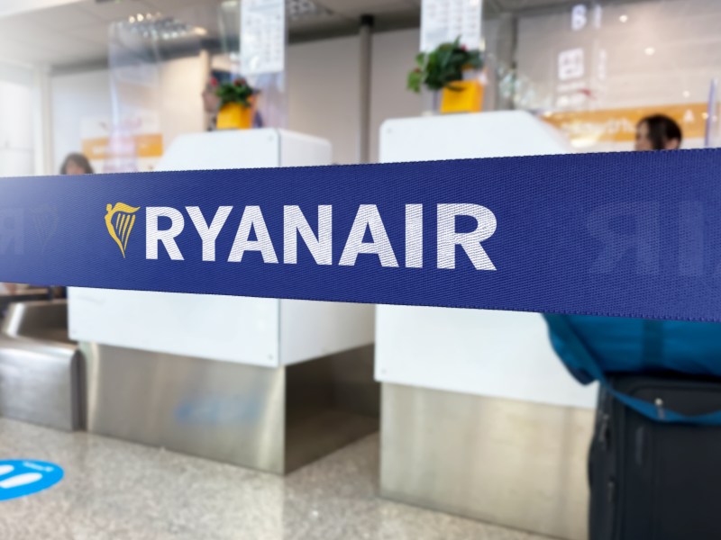 Ryanair will die Check-in-Schalter vollständig abschaffen.