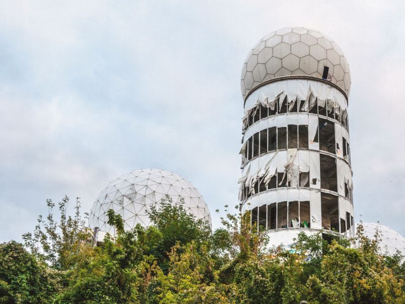 Die Geschichte hinter dem Teufelsberg in Berlin.