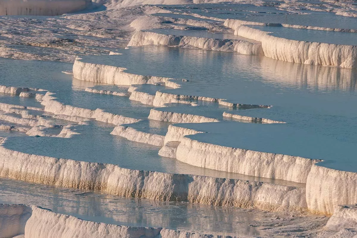 Das Naturwunder Pamukkale in der Türkei.