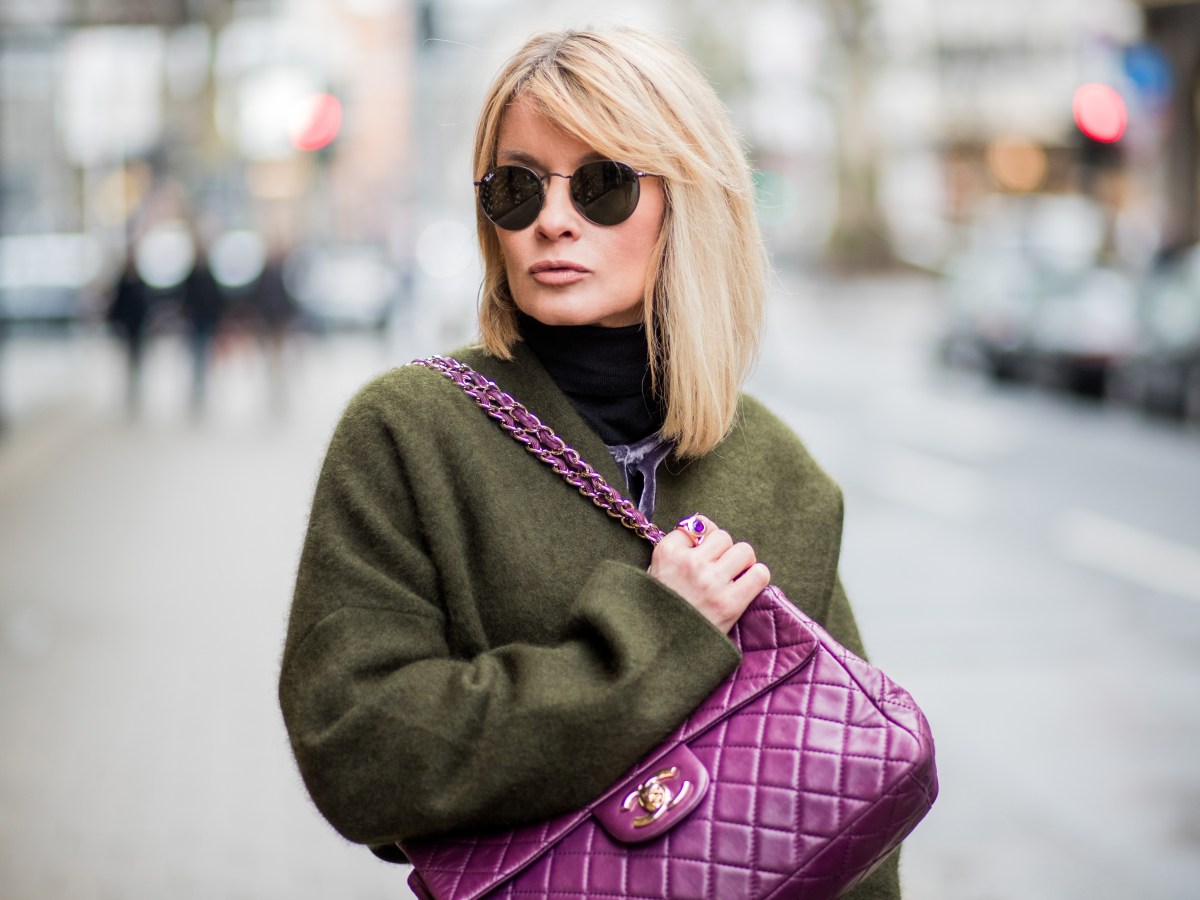 Frisuren, die älter machen: Diese 4 Haarschnitte solltest du vermeiden