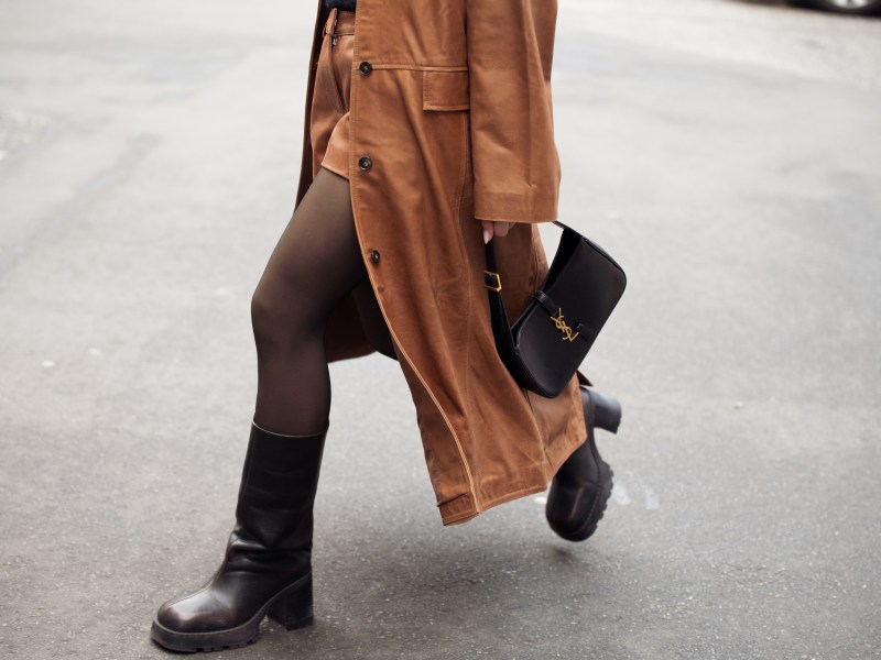 Sophia Geiss in Outfit auf Straße