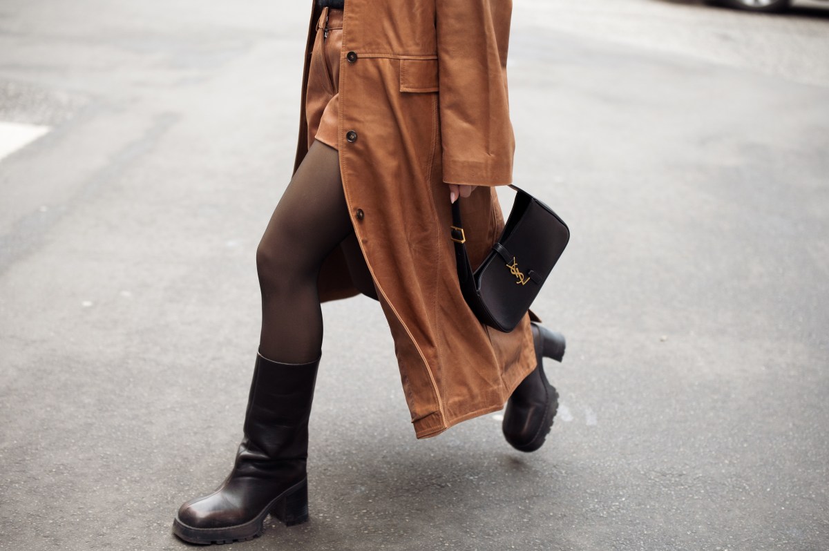 Sophia Geiss in Outfit auf Straße