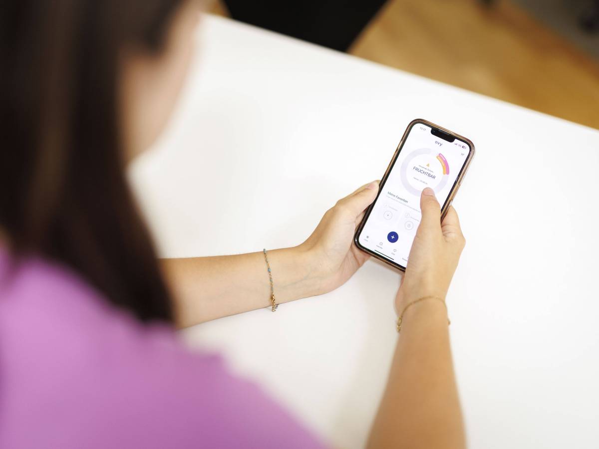 Kinderwunsch & KI: Wie smarte Tools dir beim Schwangerwerden helfen