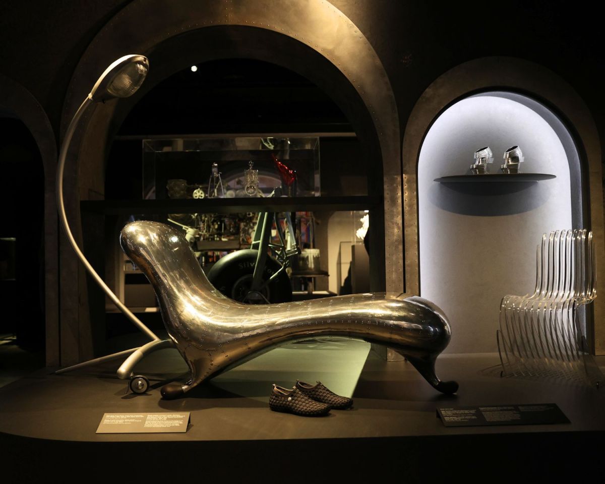 Lockheed Lounge