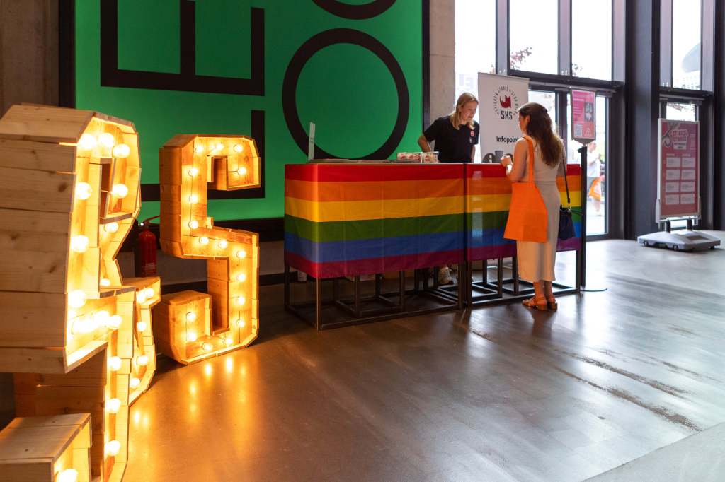 Karriere machen, aber zu deinen Konditionen: Die Sticks & Stones Jobmesse in Berlin